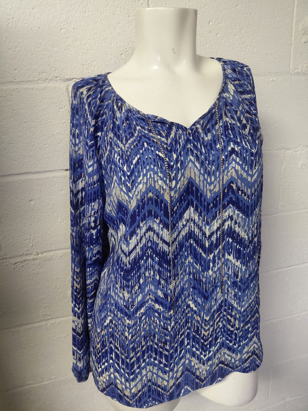 Zac & Rachel Blue Chevron-Print V-Neck Blouse